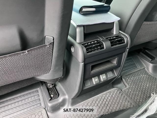 ROVER DEFENDER 2023-12 8850562-11