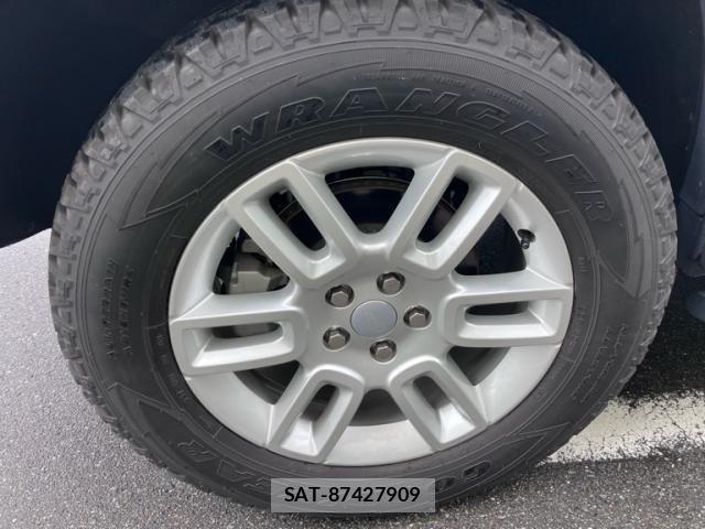 ROVER DEFENDER 2023-12 8850562-6