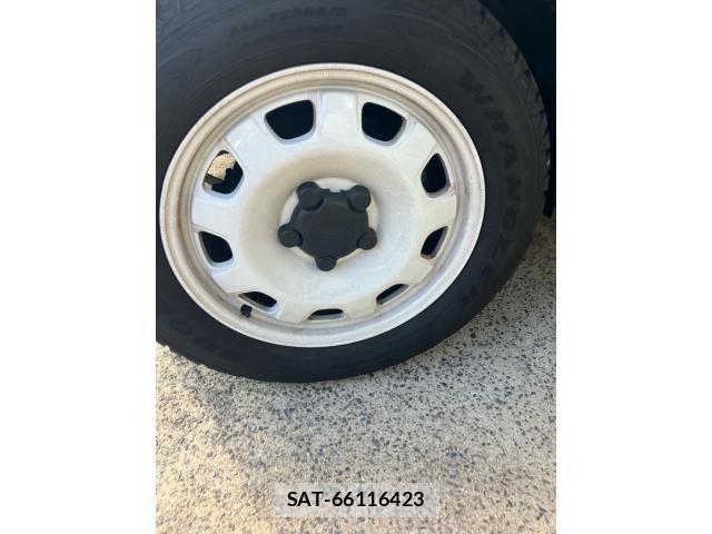 ROVER DEFENDER 2021-05 8850565-3