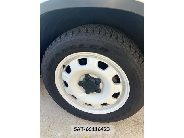 ROVER DEFENDER 2021-05 8850565-4