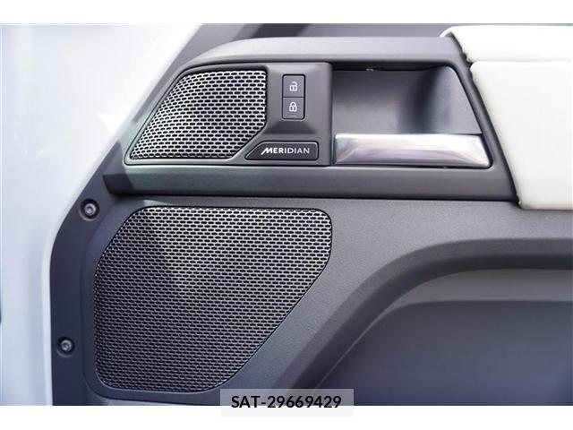 ROVER DEFENDER 2023-06 8850563-26