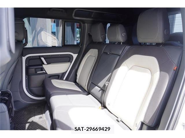 ROVER DEFENDER 2023-06 8850563-5