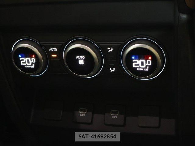 ROVER DEFENDER 2022-08 8850564-24