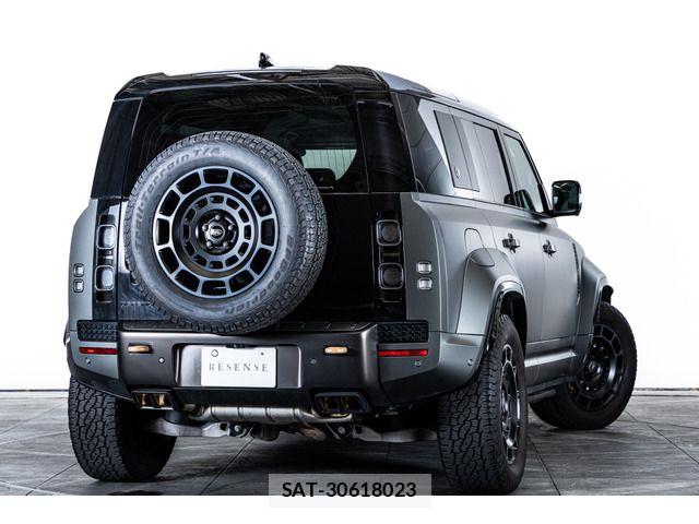 ROVER DEFENDER 2025-03 8881960-2