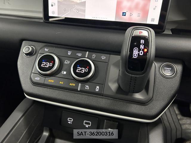 ROVER DEFENDER 2023-09 8881964-16