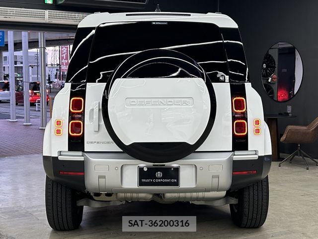 ROVER DEFENDER 2023-09 8881964-6
