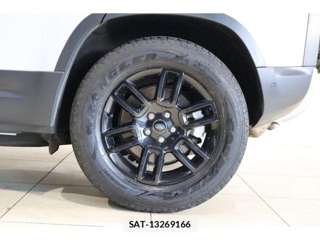 ROVER DEFENDER 2021-09 8881963-8