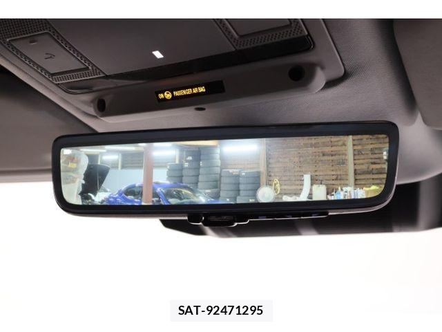 ROVER DEFENDER 2025-06 8881962-16