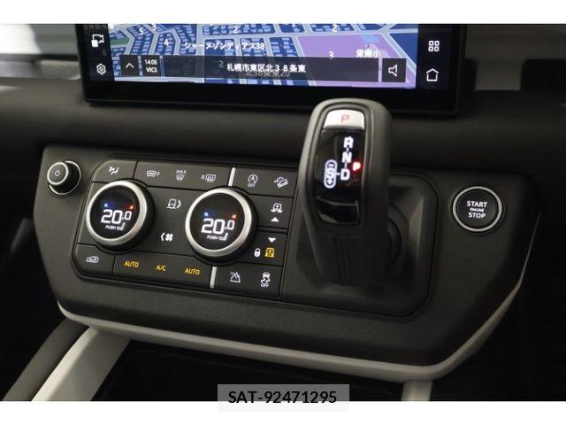 ROVER DEFENDER 2025-06 8881962-21