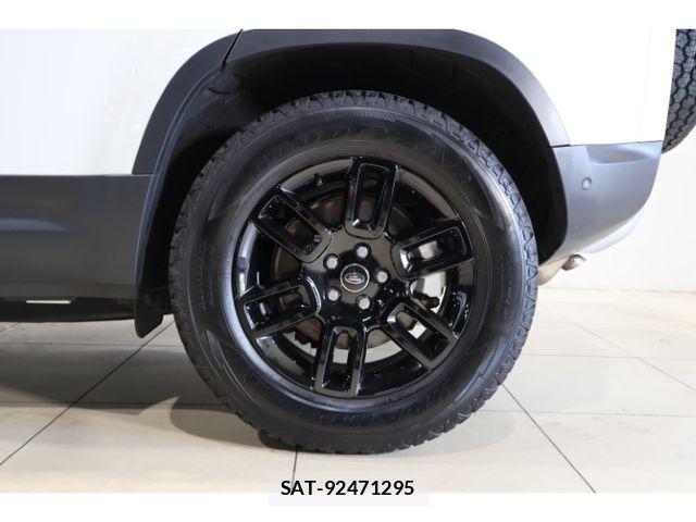 ROVER DEFENDER 2025-06 8881962-8