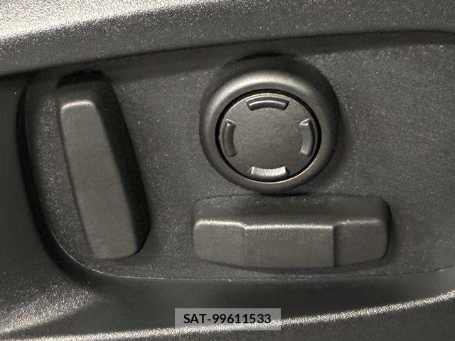 ROVER DEFENDER 2023-09 8881961-16