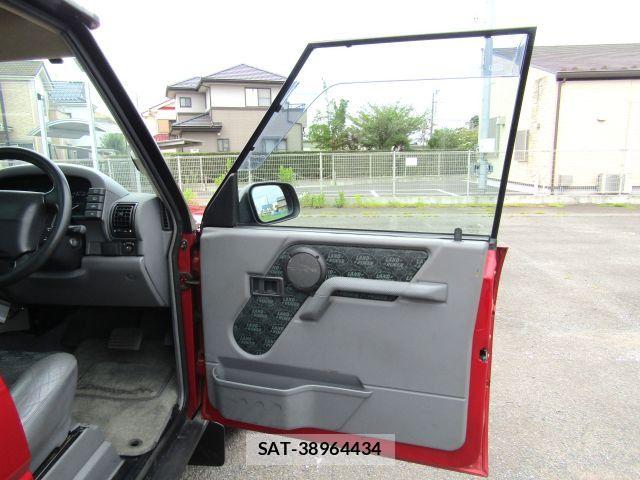 ROVER DISCOVERY 1998-05 8246580-18
