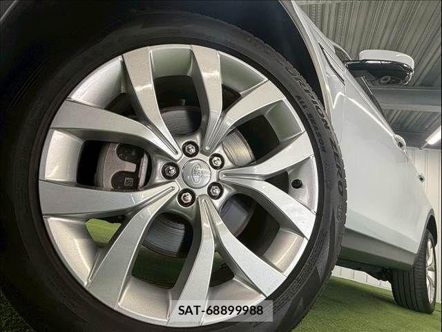 ROVER DISCOVERY 2021-08 4757612-18