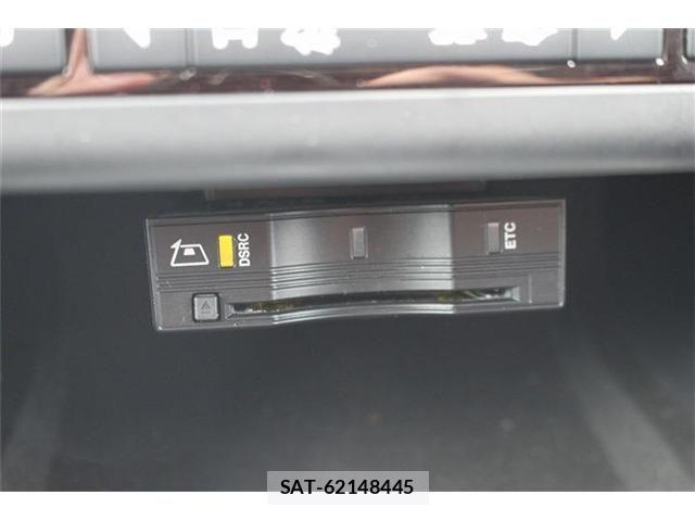 ROVER DISCOVERY 2018-08 7060558-4