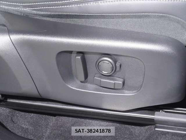 ROVER DISCOVERY 2020-03 8316870-12