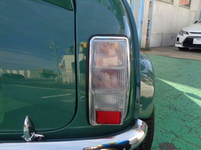ROVER MINI 1997-04 1549407-9