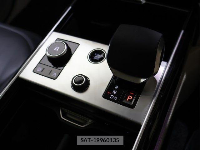 ROVER RANGE ROVER 2023-10 2675882-17