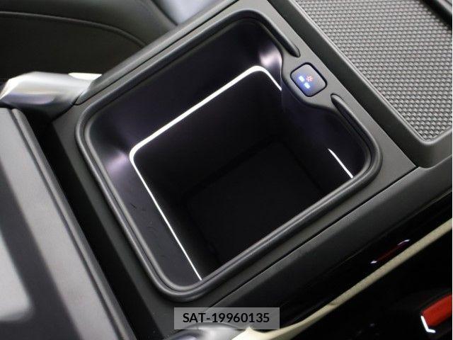 ROVER RANGE ROVER 2023-10 2675882-18