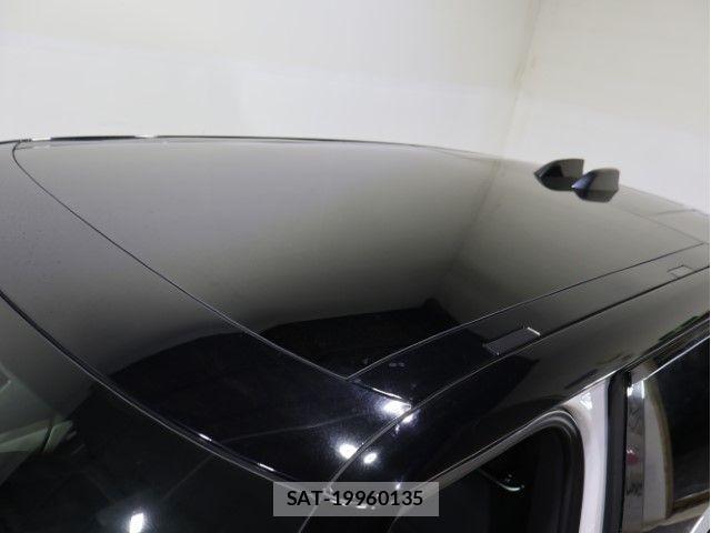 ROVER RANGE ROVER 2023-10 2675882-27