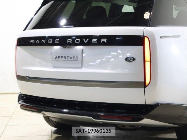 ROVER RANGE ROVER 2023-10 2675882-28