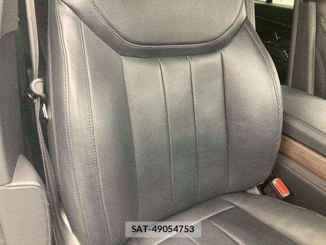 ROVER RANGE ROVER 2023-06 4640787-24