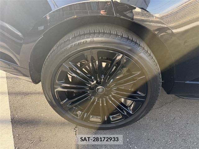 ROVER RANGE ROVER 2023-08 6546730-9