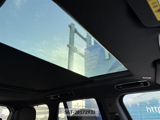 ROVER RANGE ROVER 2023-08 6546730-19