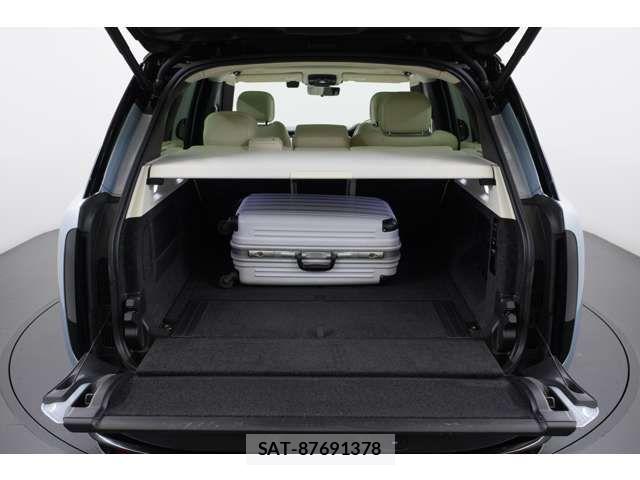 ROVER RANGE ROVER 2023-06 6642416-15