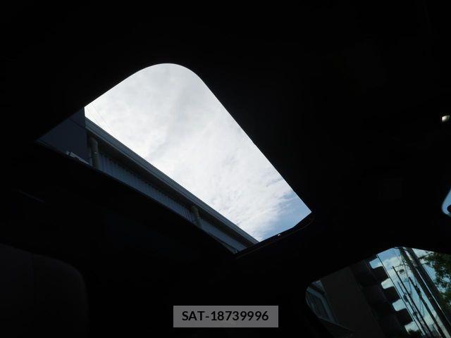 ROVER RANGE ROVER 2025-03 7060555-10