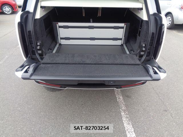 ROVER RANGE ROVER 2024-06 7393939-14