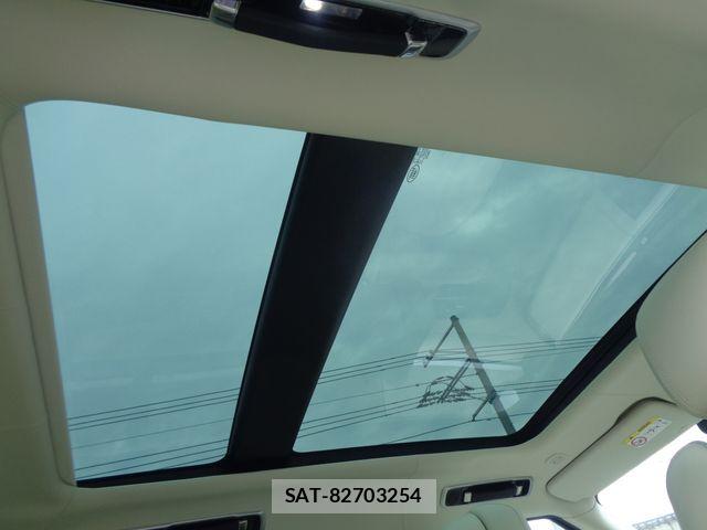 ROVER RANGE ROVER 2024-06 7393939-26