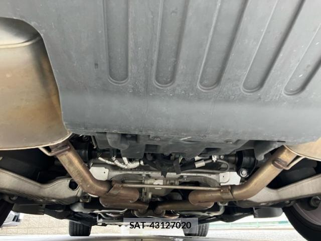 ROVER RANGE ROVER 2019-08 7619732-9