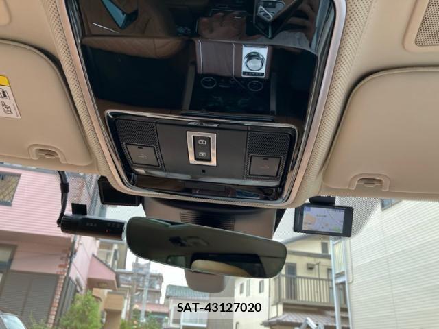 ROVER RANGE ROVER 2019-08 7619732-25