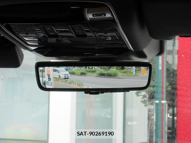 ROVER RANGE ROVER 2023-10 7619729-21