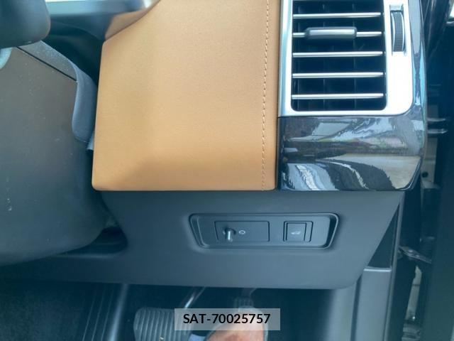 ROVER RANGE ROVER 2019-04 7619731-14