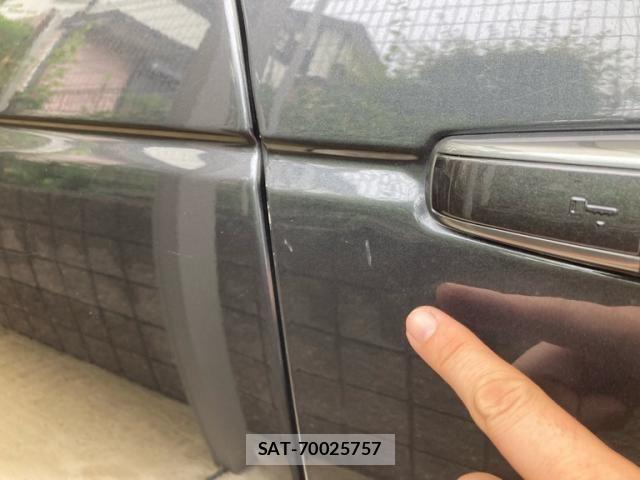 ROVER RANGE ROVER 2019-04 7619731-24
