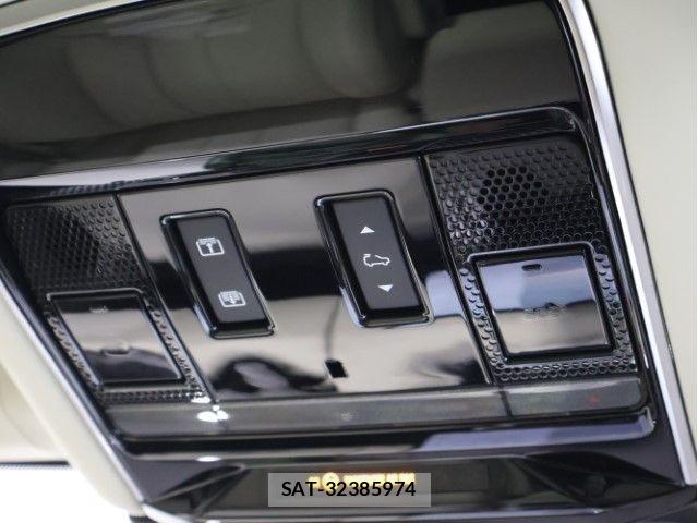 ROVER RANGE ROVER 2026-03 7728205-23