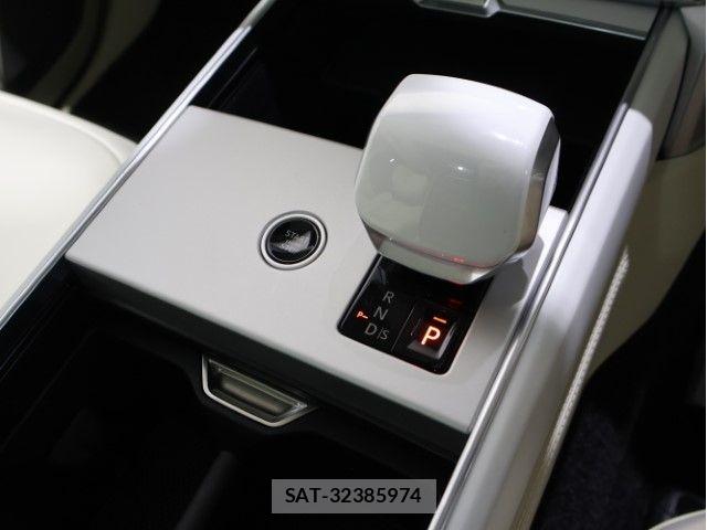 ROVER RANGE ROVER 2026-03 7728205-28
