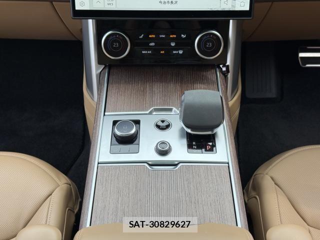 ROVER RANGE ROVER 2023-10 7788893-12