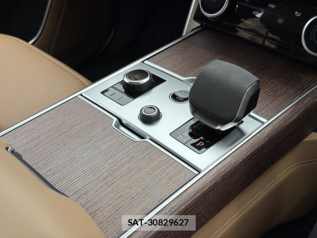 ROVER RANGE ROVER 2023-10 7788893-14