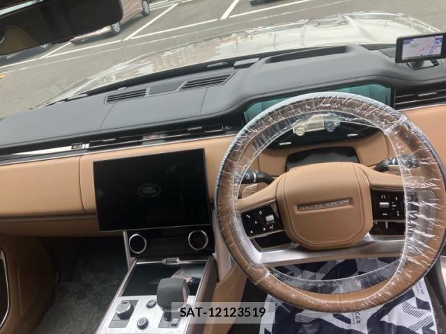 ROVER RANGE ROVER 2023-10 8038041-11