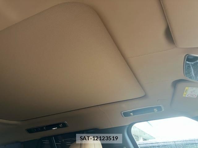 ROVER RANGE ROVER 2023-10 8038041-19