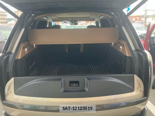 ROVER RANGE ROVER 2023-10 8038041-8