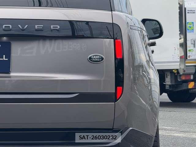ROVER RANGE ROVER 2023-10 8368524-14
