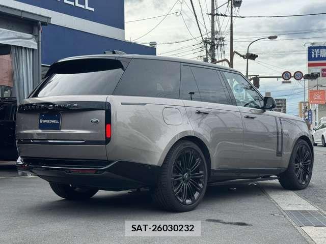 ROVER RANGE ROVER 2023-10 8368524-8