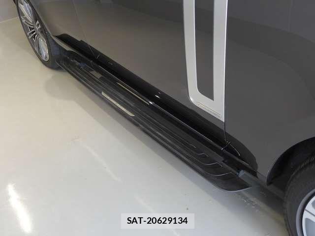 ROVER RANGE ROVER 2023-11 8368523-13