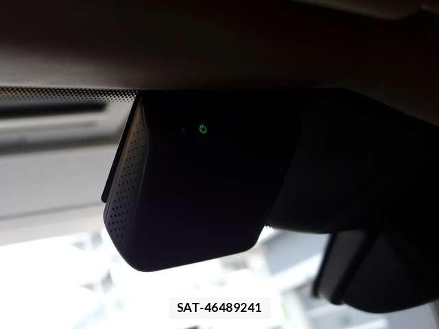 ROVER RANGE ROVER 2025-11 8368521-10