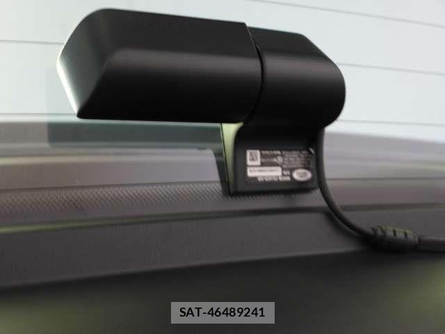 ROVER RANGE ROVER 2025-11 8368521-12
