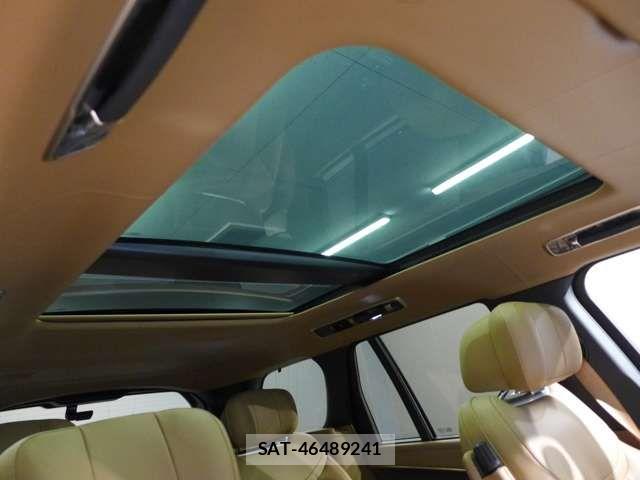 ROVER RANGE ROVER 2025-11 8368521-15