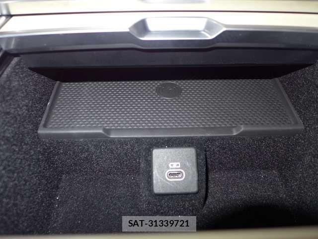 ROVER RANGE ROVER 2025-05 8368518-18